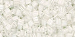 Vente au détail cc121 perles Toho triangle 2.2mm opaque lustered white (10g)