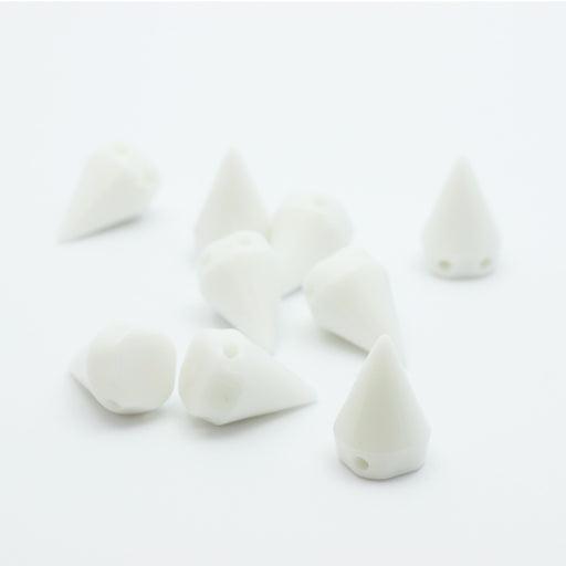 Vente en gros perles rivets x10 blanc spike en résine 10x15mm