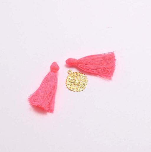 Achat 2 pompons rose fluo 2,5 -3 cm - pour bijoux, couture ou déco