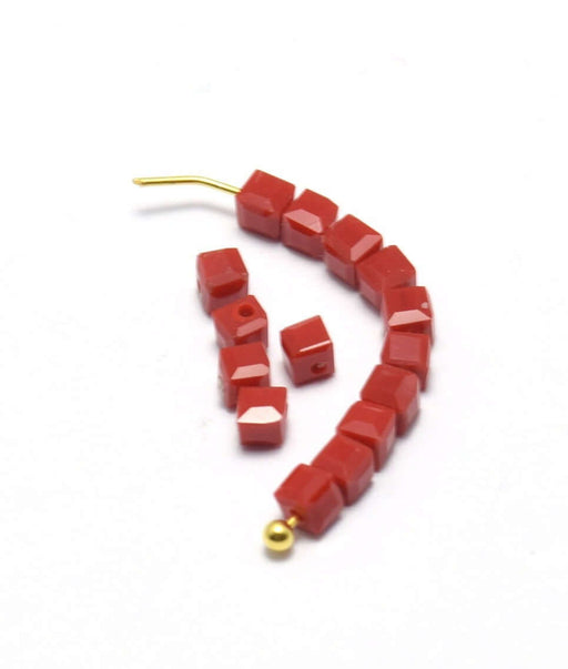 Achat 10 perles cube 2x2x2 mm rouge à facettes en verre imitation jade 2x2x2 mm trou: 0.5 mm
